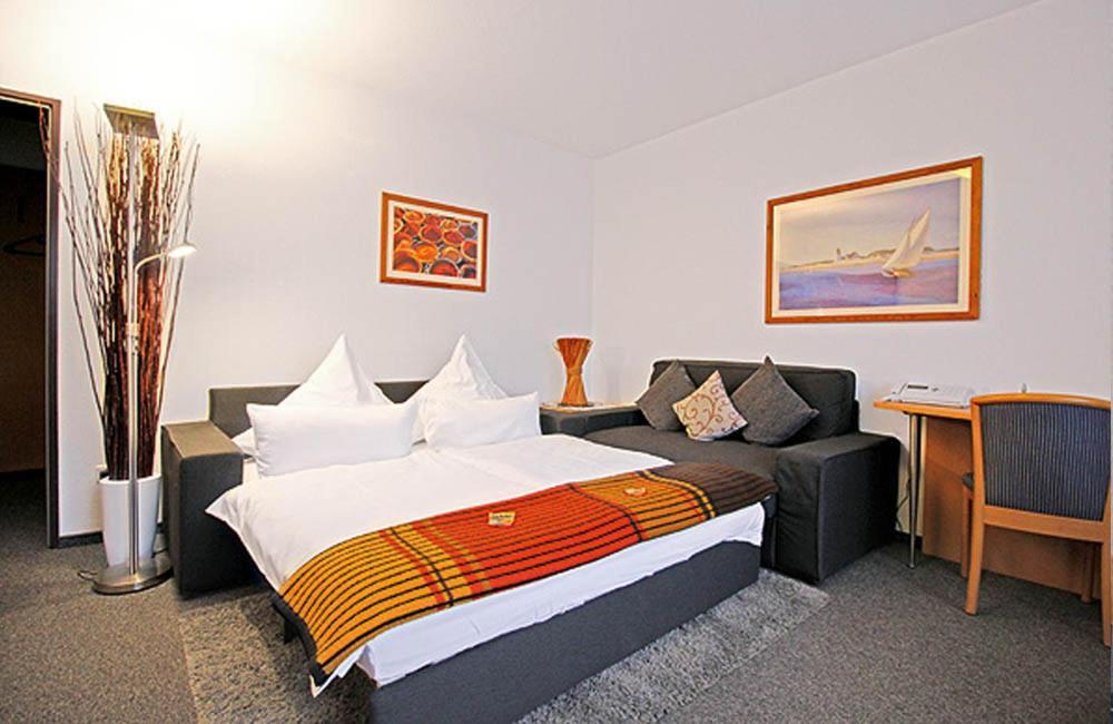 Hotel Lindenkrug Gütersloh Exteriér fotografie